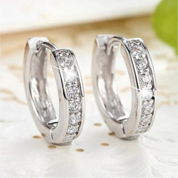 18K White Gold Filled Sapphire Diamond Zircon Hoop Earrings 13mm Party Gift - Picture 1 of 4